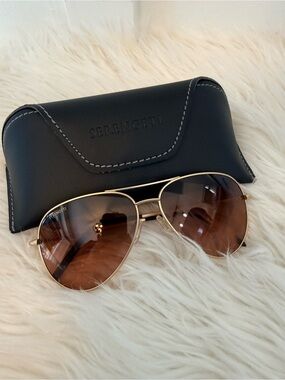 • Serengeti Shiny Bold Gold Aviator Sunglasses